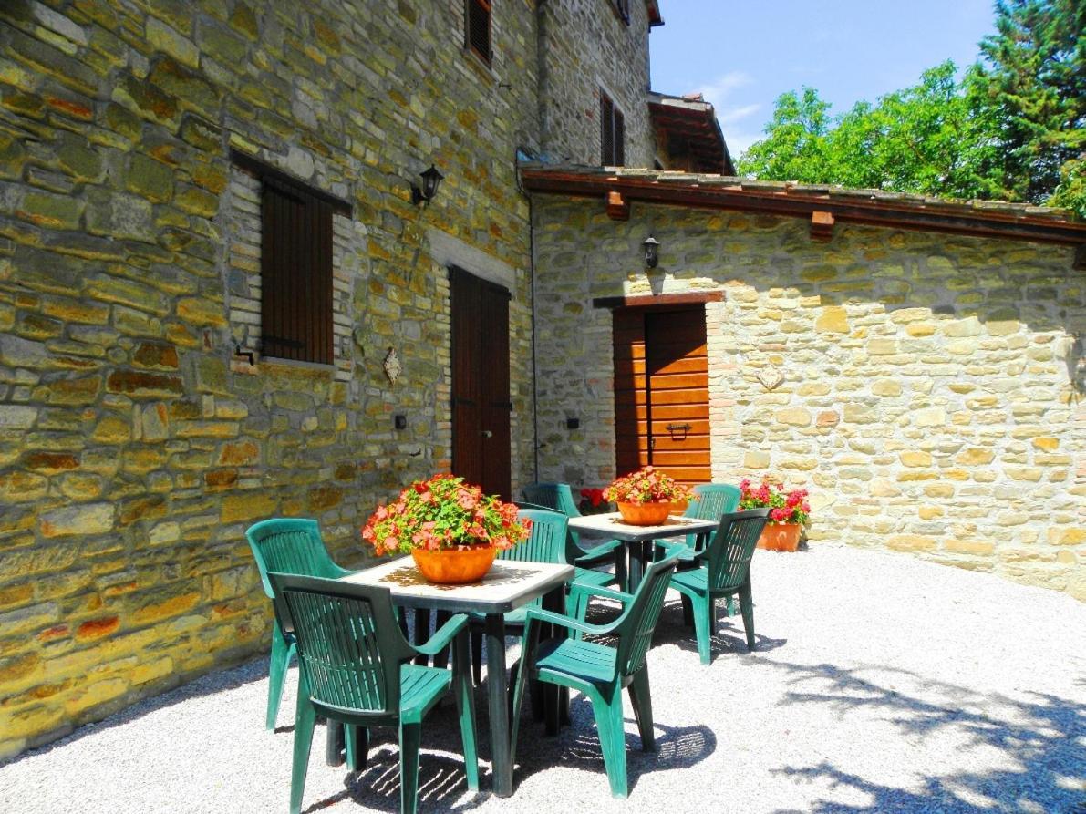Aurora Villa Gubbio Bagian luar foto